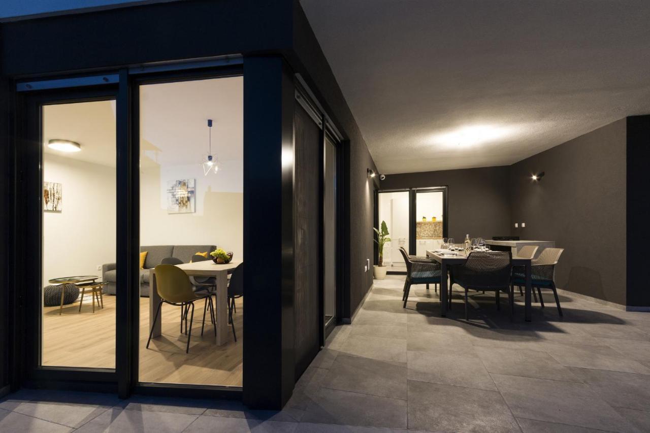 Modern 3-Bedroom Villa With A Private Pool Pula Ngoại thất bức ảnh